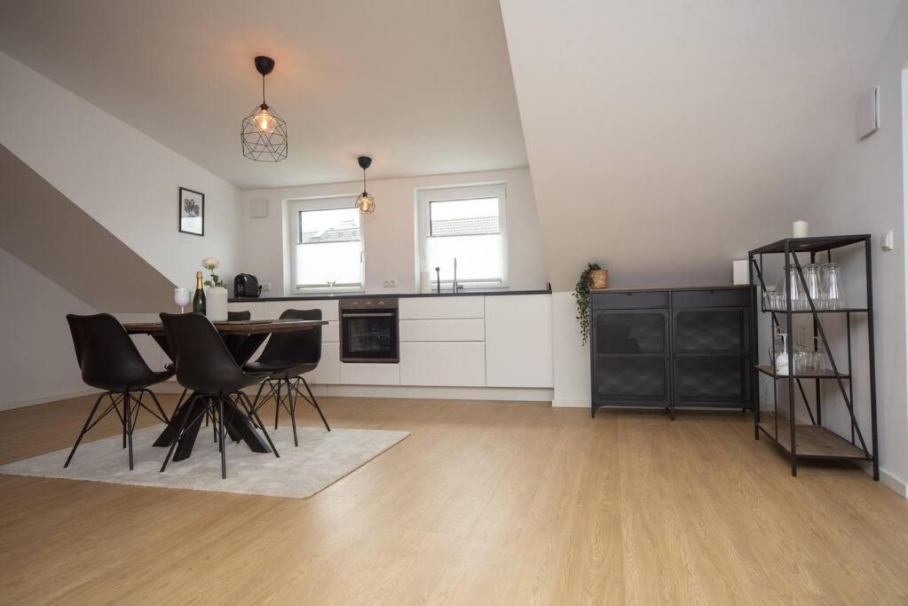 Central Penthouse Apartment W/ Terrace Bbq Bayreuth Exterior foto